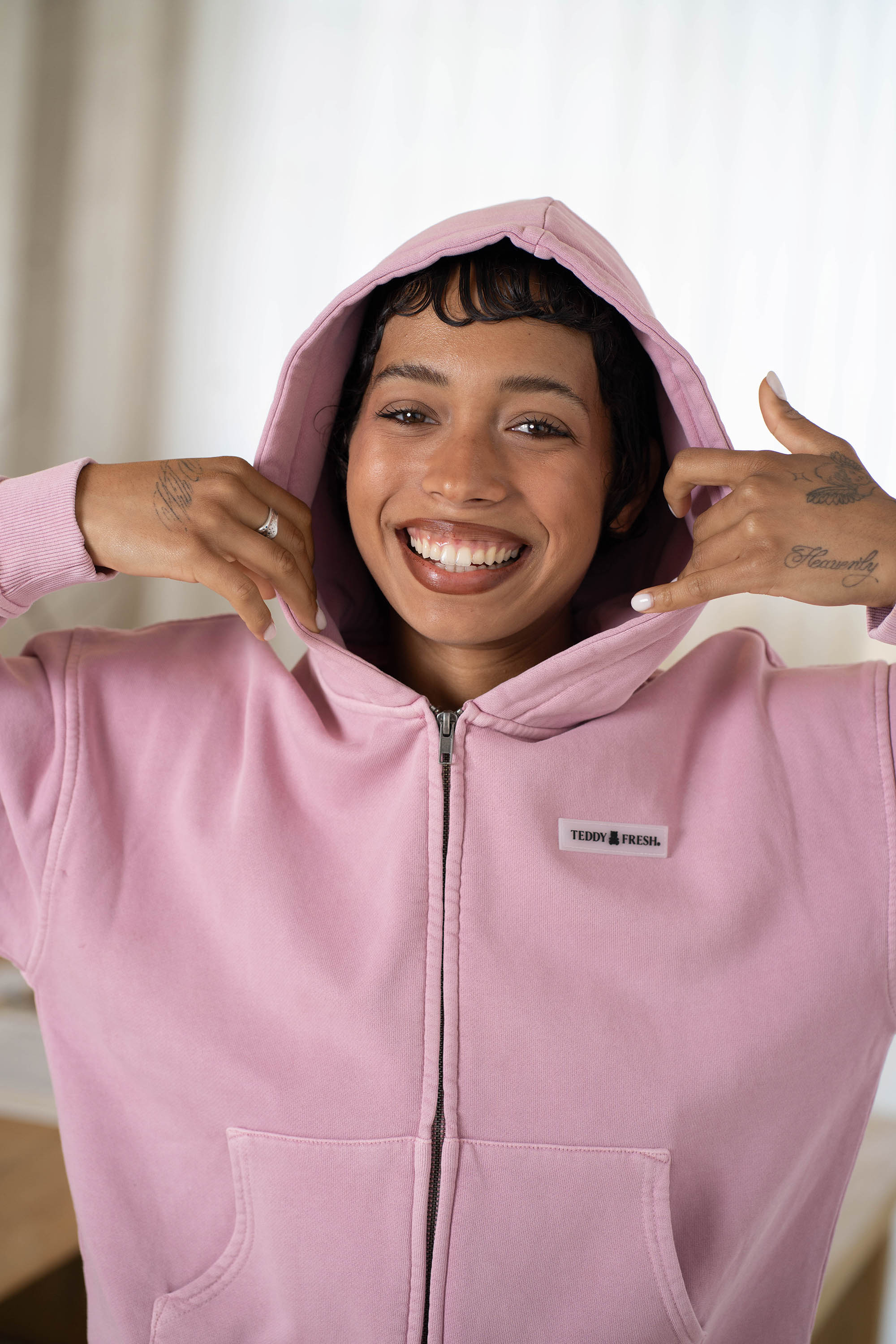 Women's Classic Washed Crop Zip Hoodie